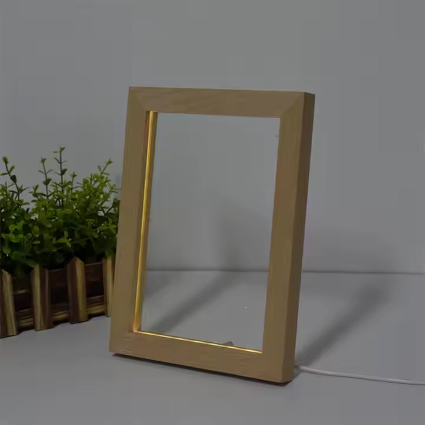 Moldura Led em madeira